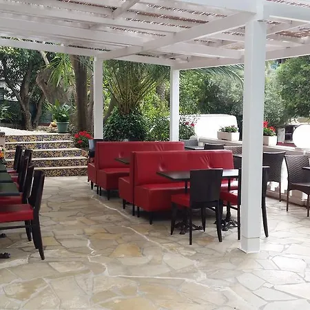 Oxford Otel 3*
