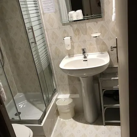 Otel Oxford 3*