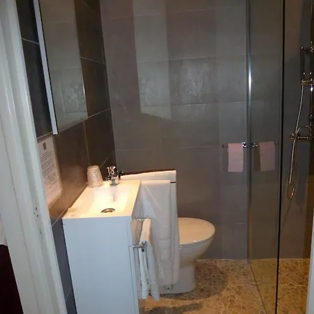 Oxford Otel
