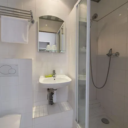 Otel Oxford 3*
